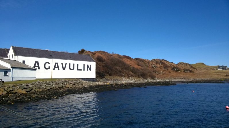 Lagavulin Distillelry Islay