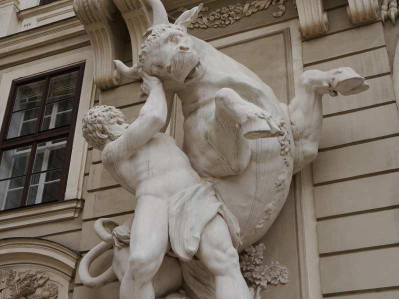 statues