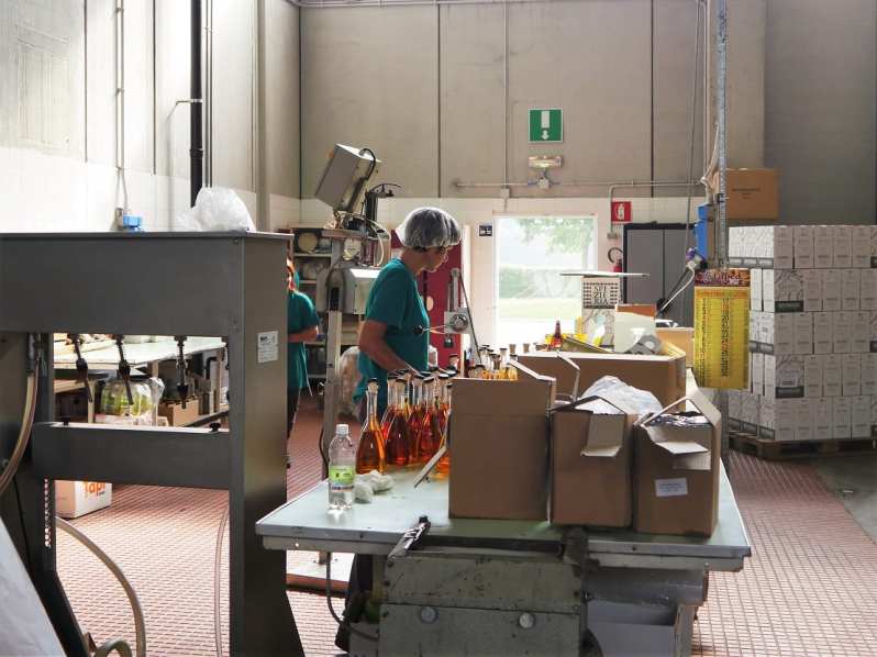bottling-and-labels