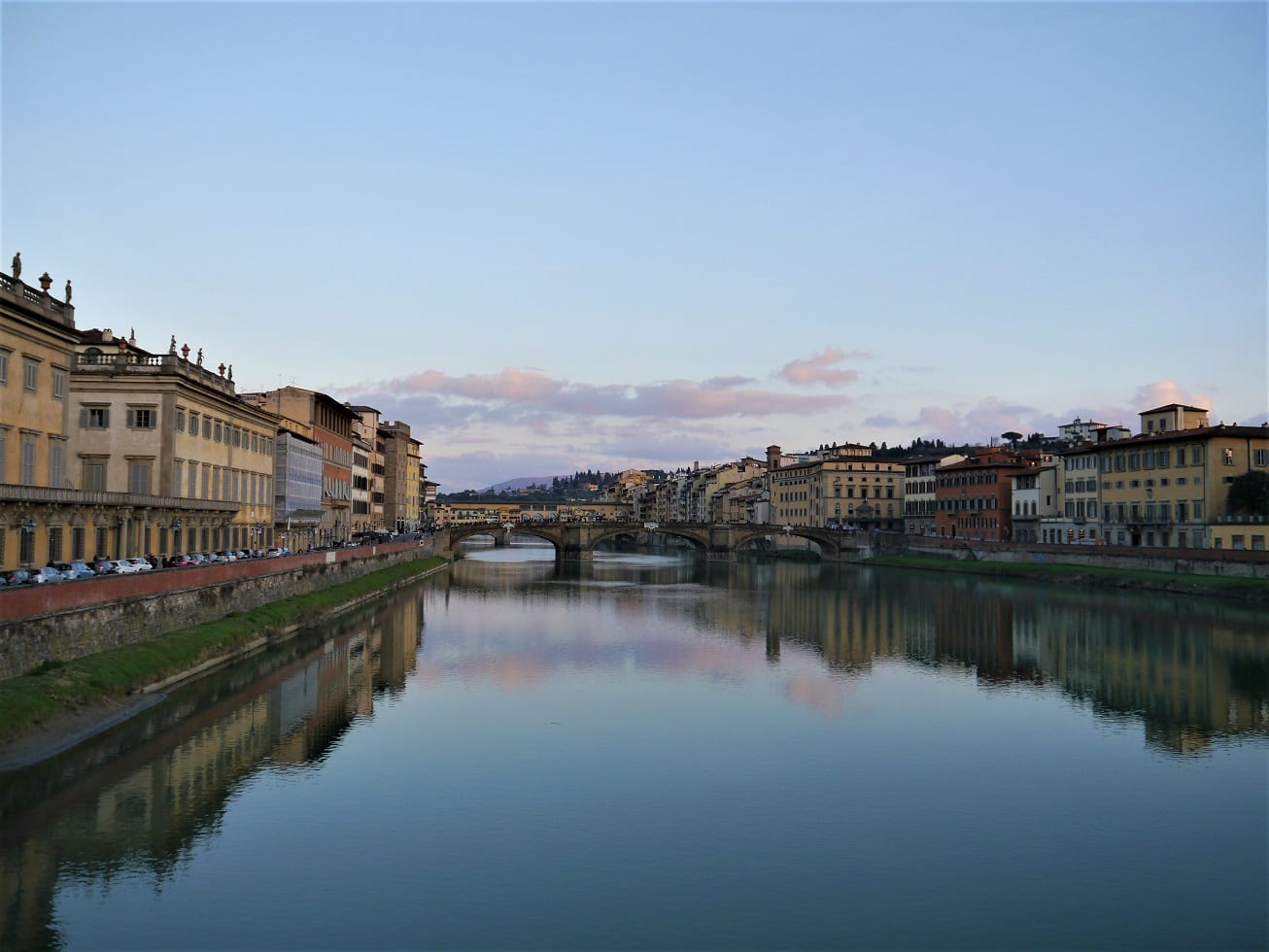 river arno in florence