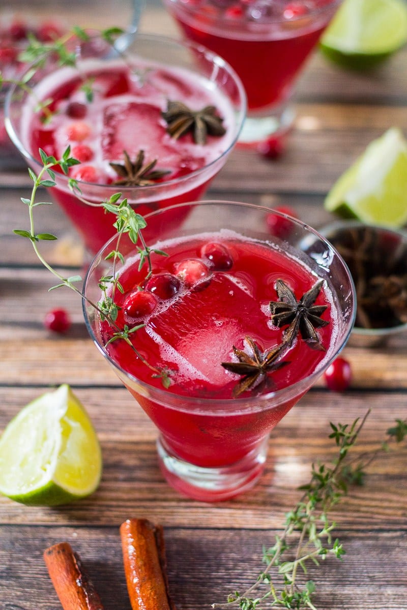 cranberry-cocktails-spiced-sparkling-cranberry-punch