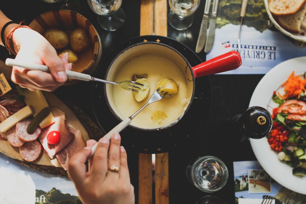 cheese fondue dinner