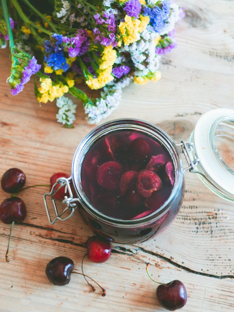 cherry vodka infusion