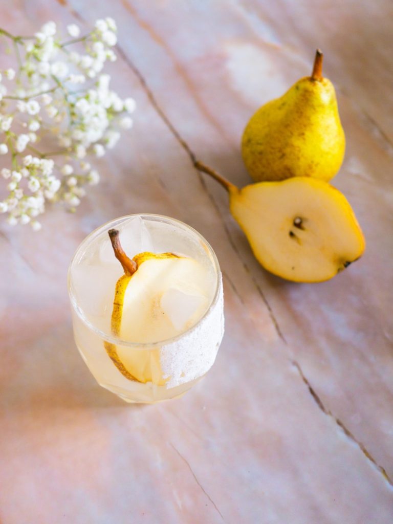 Pear gin cocktail