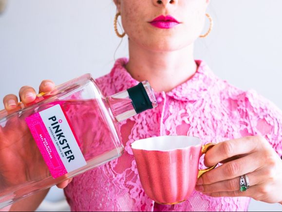 Pinkster Gin bottle
