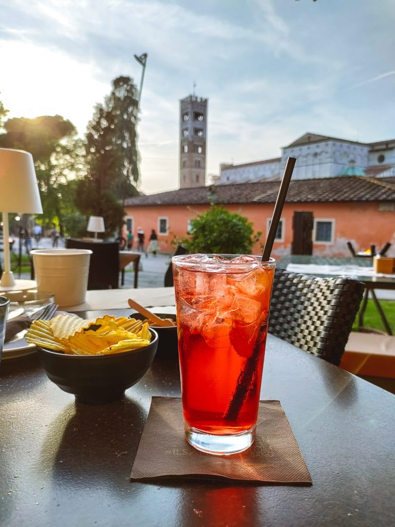 Aperitivo on Lucca wall