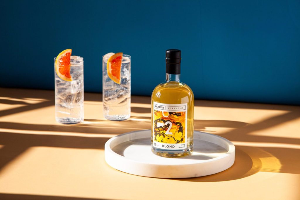 Akvavit and tonic