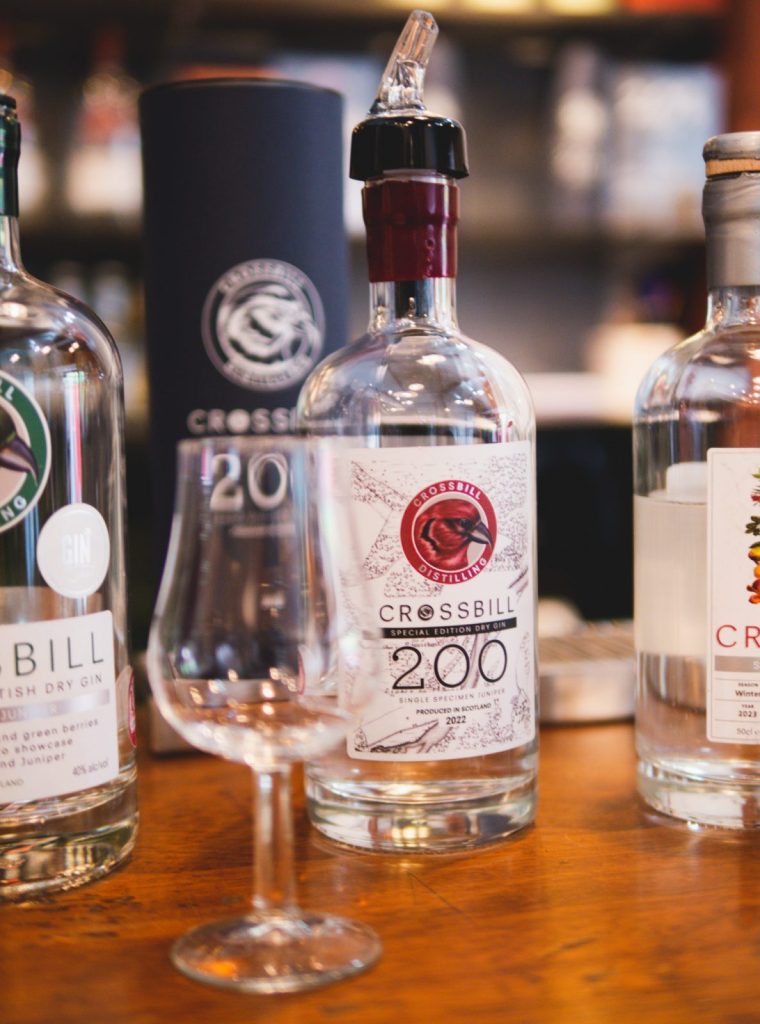 Crossbill 200 Scottish gin