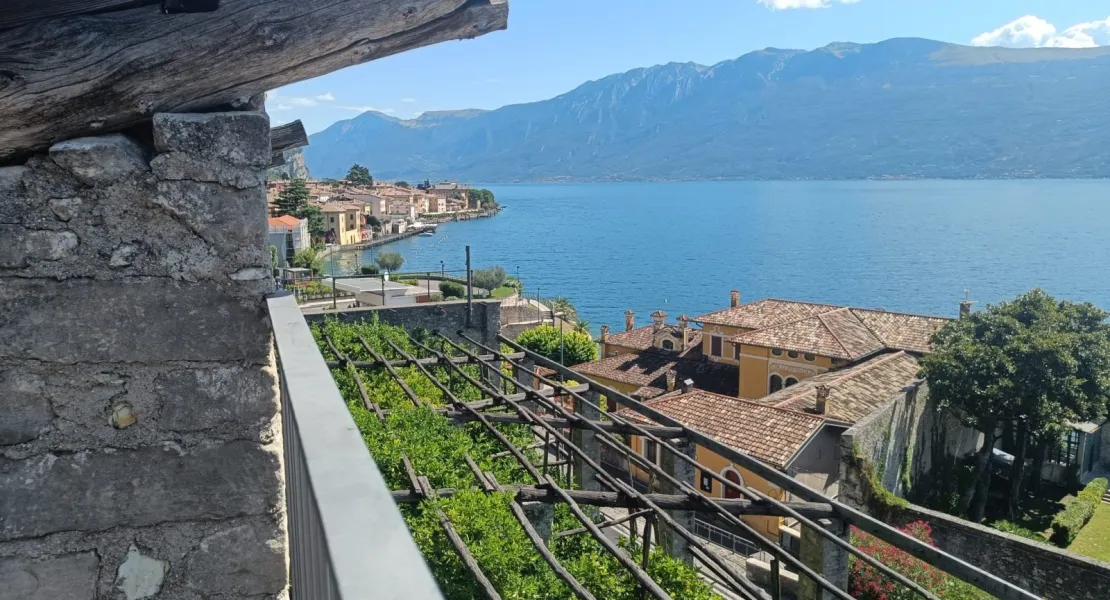 lemon house of gargnano
