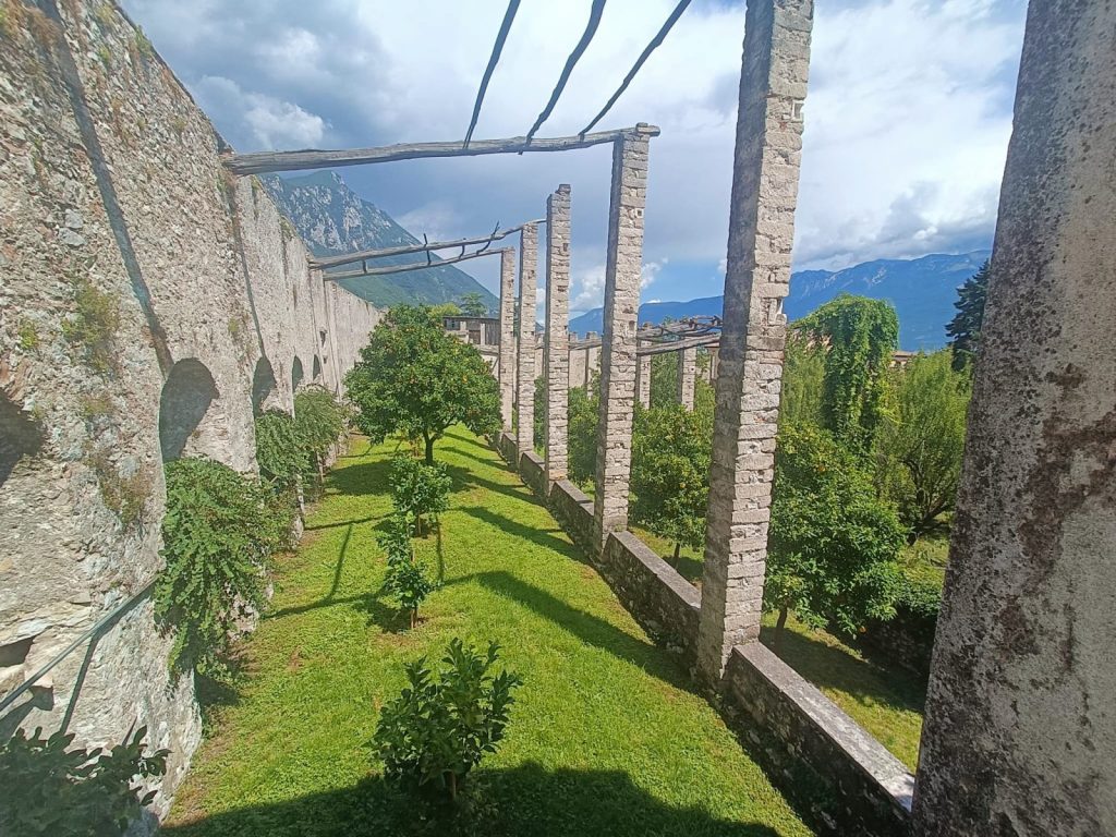 Villa Bettoni gardens