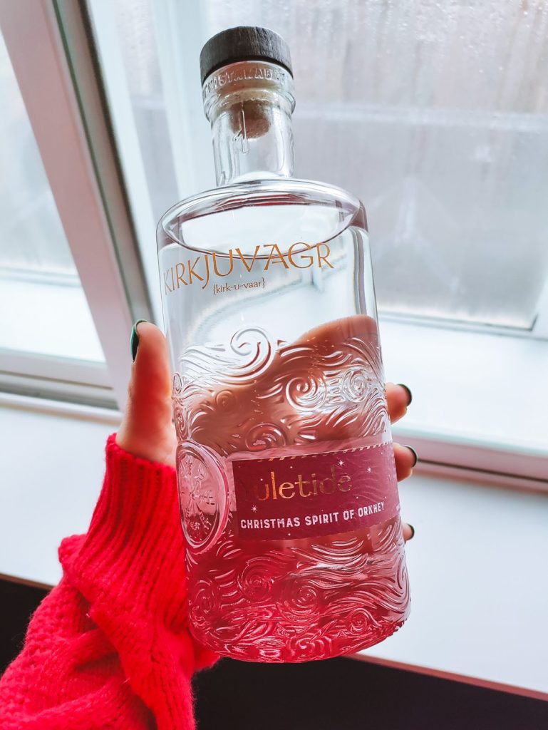 Kirkjuvagr christmas gin