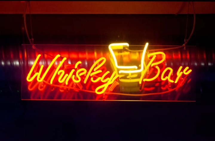 whisky bar neon sign